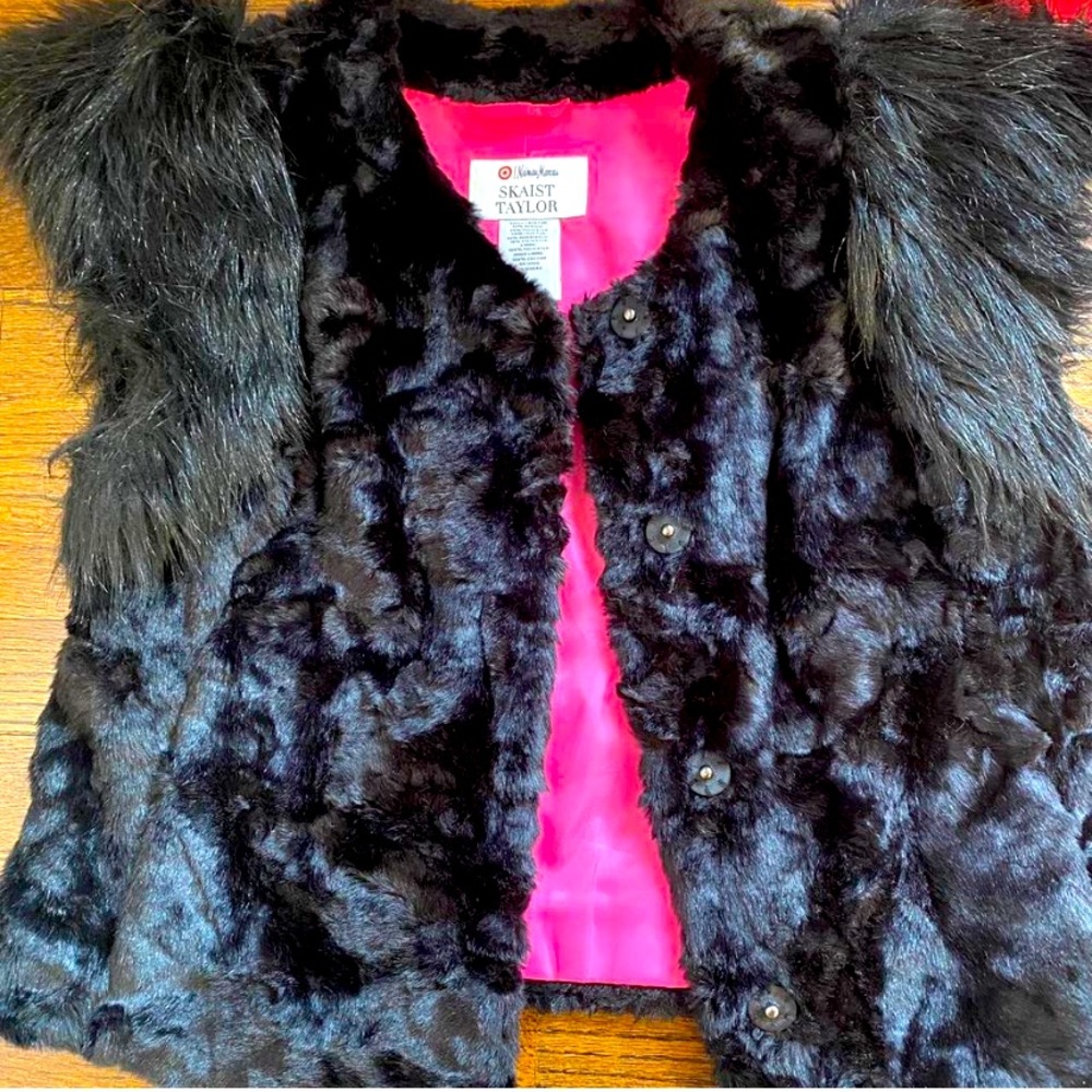 Faux fur stylish vest